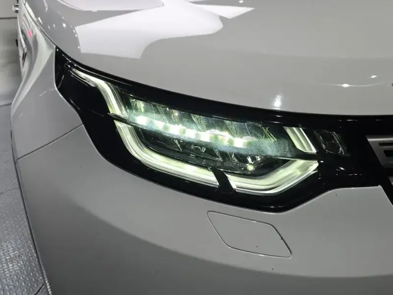 2017 Land Rover Discovery с пробегом 88 182 км