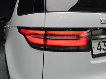 2017 Land Rover Discovery с пробегом 88 182 км