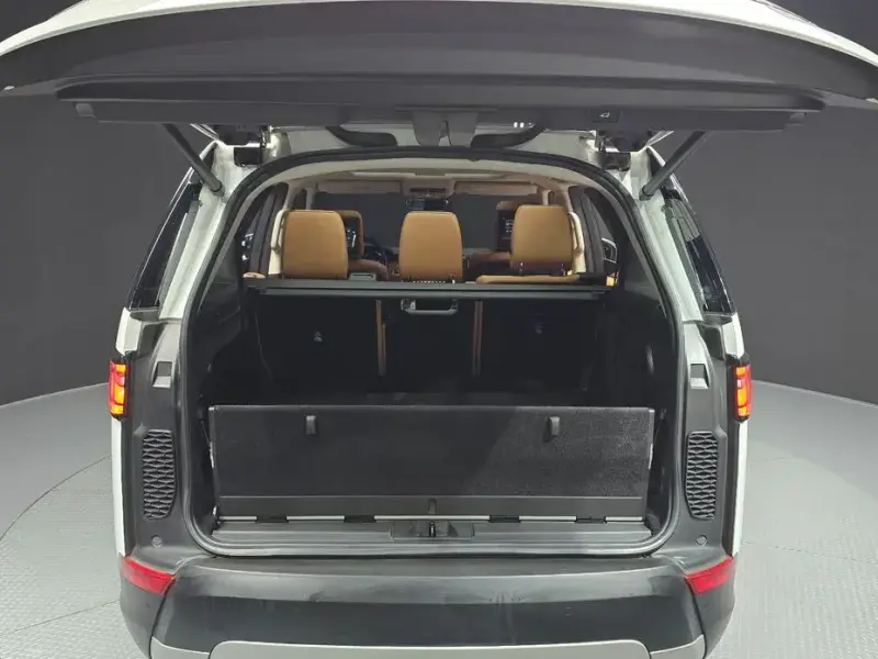 2017 Land Rover Discovery с пробегом 88 182 км