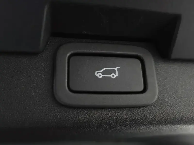 2018 Land Rover Discovery с пробегом 149 352 км