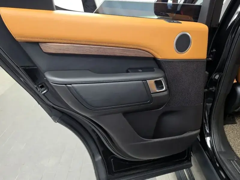 2019 Land Rover Discovery с пробегом 102 613 км