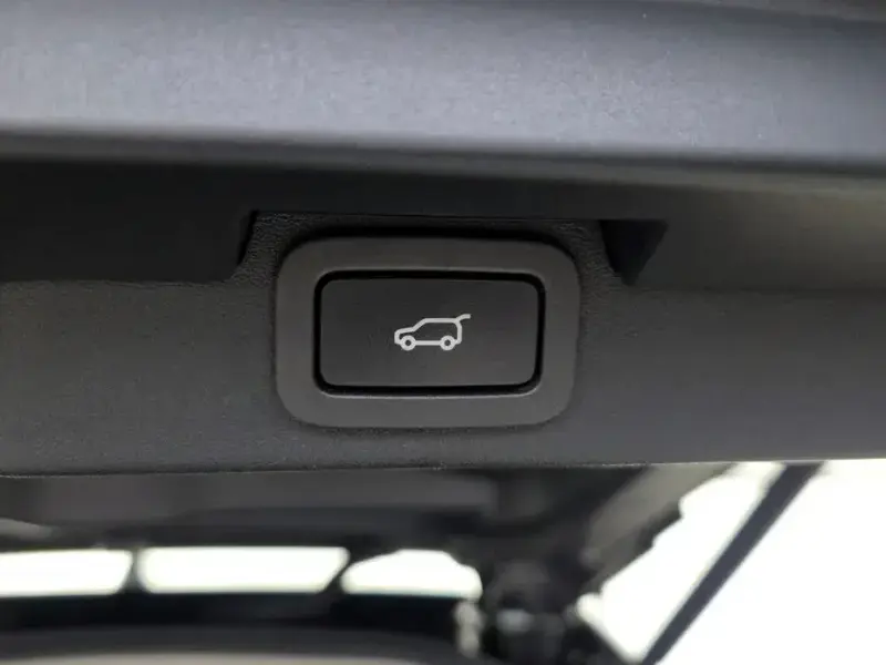2019 Land Rover Discovery с пробегом 102 613 км