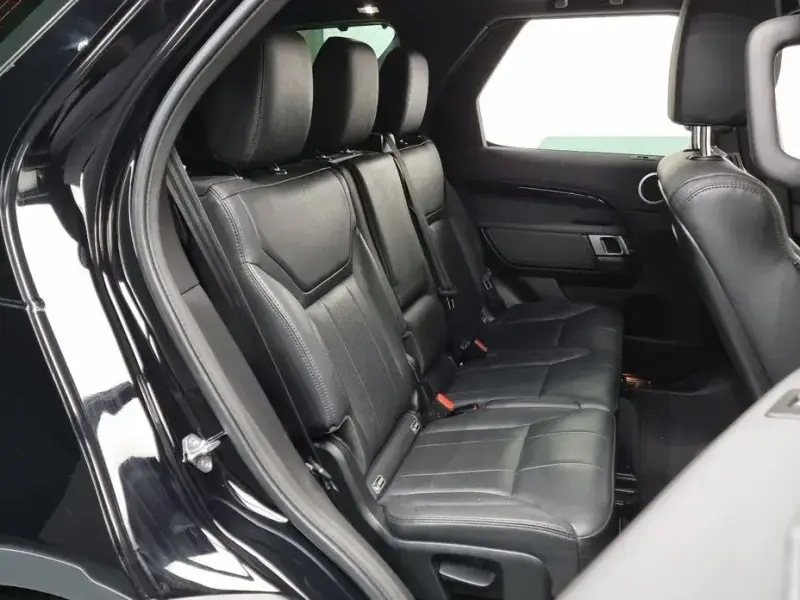 2019 Land Rover Discovery с пробегом 90 937 км
