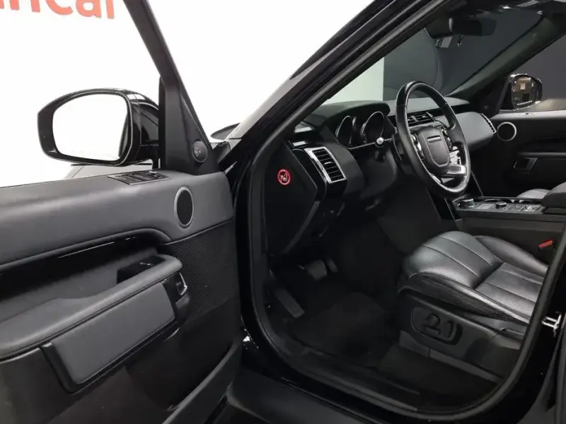 2019 Land Rover Discovery с пробегом 90 937 км