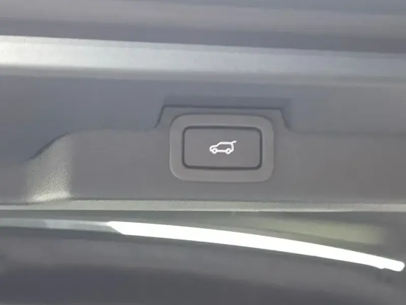 2019 Land Rover Discovery с пробегом 76 061 км