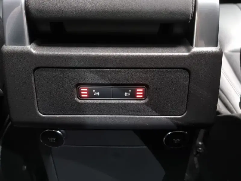 2019 Land Rover Discovery с пробегом 90 937 км