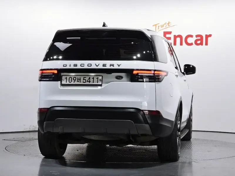 2018 Land Rover Discovery с пробегом 135 063 км
