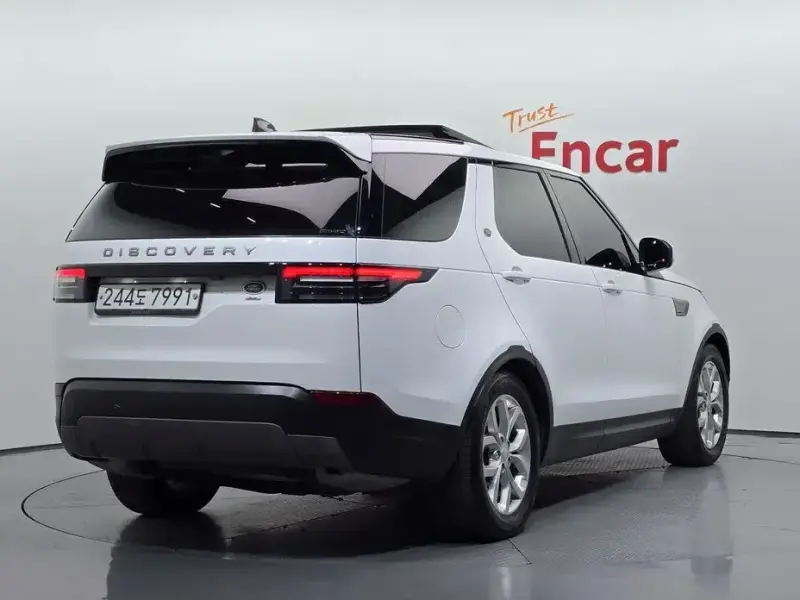 2019 Land Rover Discovery с пробегом 65 173 км