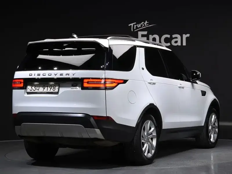 2017 Land Rover Discovery с пробегом 149 480 км