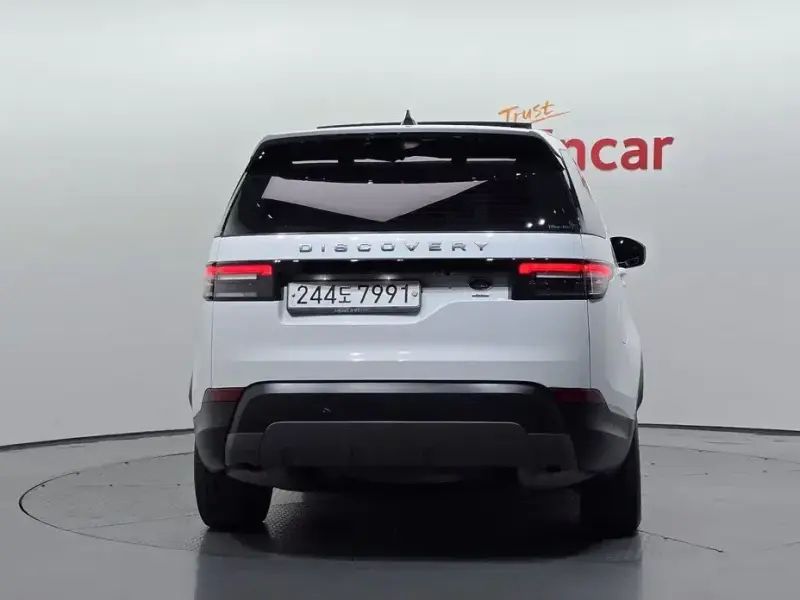 2019 Land Rover Discovery с пробегом 65 173 км