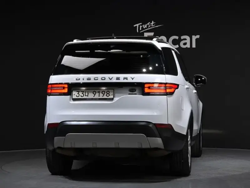 2017 Land Rover Discovery с пробегом 149 480 км