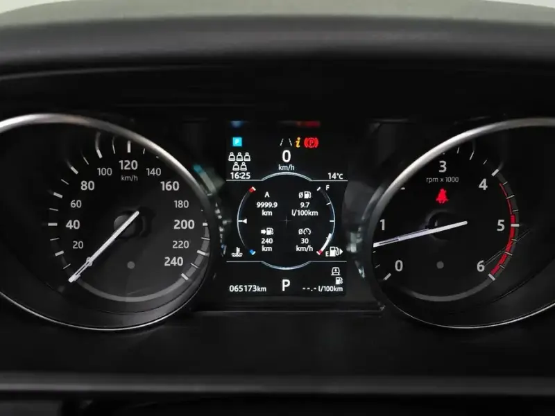2019 Land Rover Discovery с пробегом 65 173 км