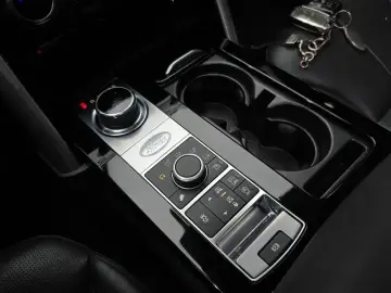 2017 Land Rover Discovery с пробегом 149 480 км