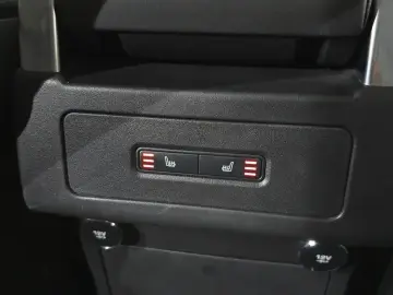 2019 Land Rover Discovery с пробегом 65 173 км