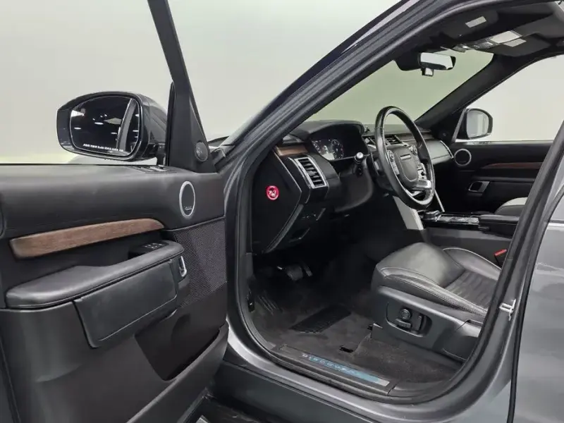 2018 Land Rover Discovery с пробегом 165 577 км