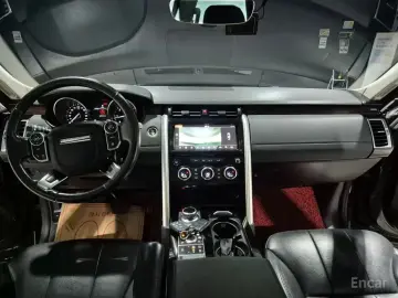 2017 Land Rover Discovery с пробегом 111 370 км