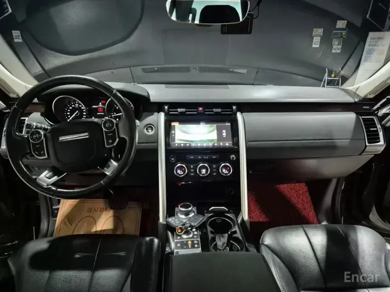 2017 Land Rover Discovery с пробегом 111 370 км