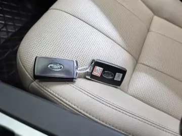 2018 Land Rover Discovery с пробегом 127 475 км
