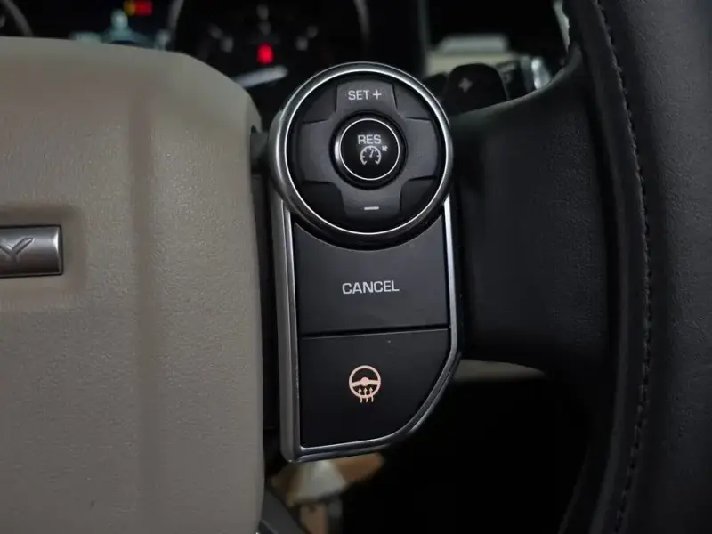 2018 Land Rover Discovery с пробегом 127 475 км