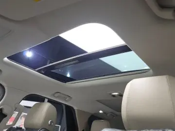 2018 Land Rover Discovery с пробегом 127 475 км