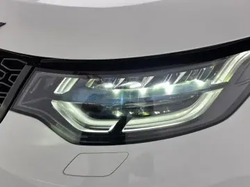2018 Land Rover Discovery с пробегом 127 475 км