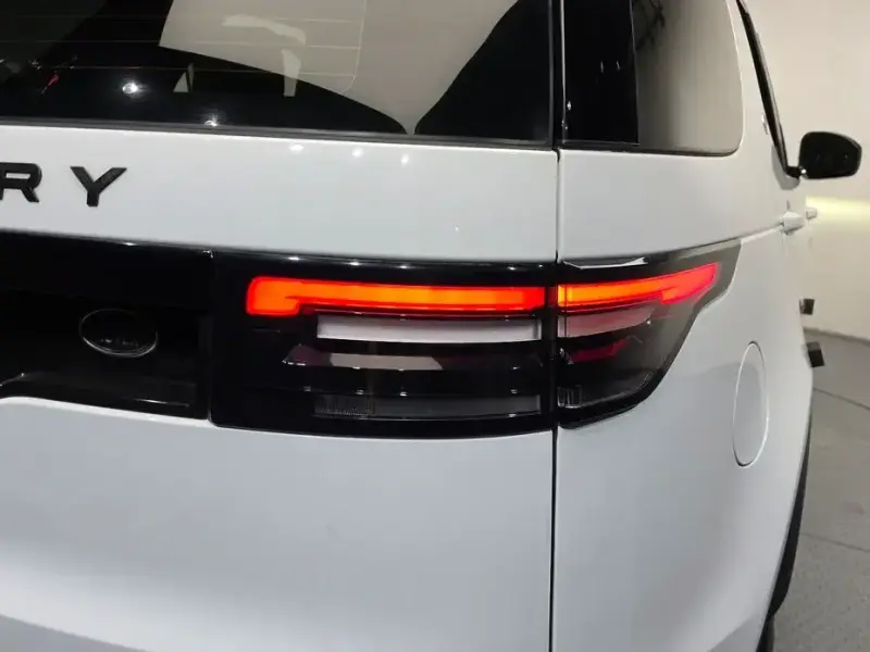 2018 Land Rover Discovery с пробегом 127 475 км