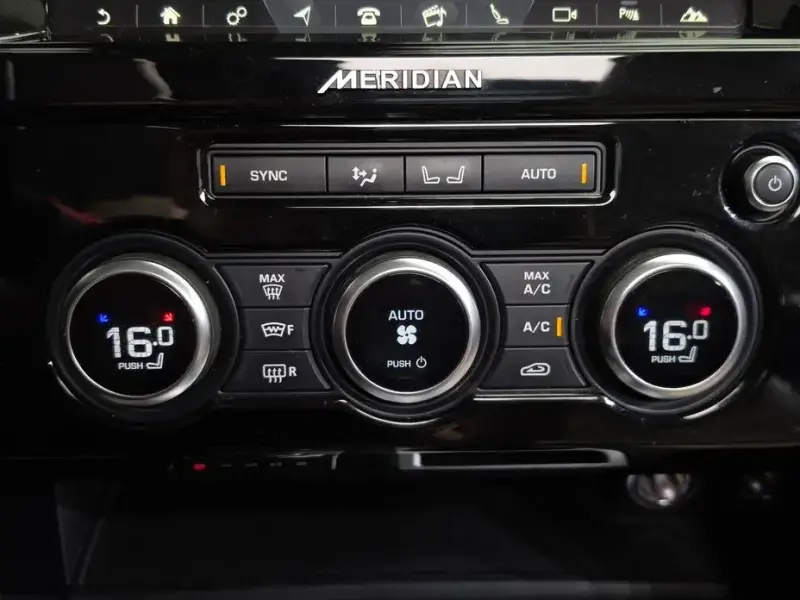 2018 Land Rover Discovery с пробегом 127 475 км