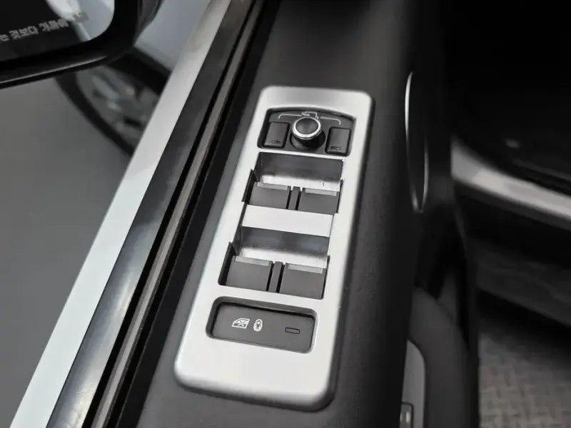 2019 Land Rover Discovery с пробегом 142 892 км