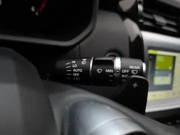 2019 Land Rover Discovery с пробегом 142 892 км