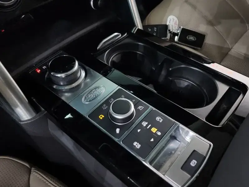 2019 Land Rover Discovery с пробегом 86 603 км