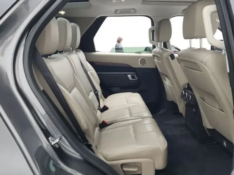 2019 Land Rover Discovery с пробегом 86 603 км