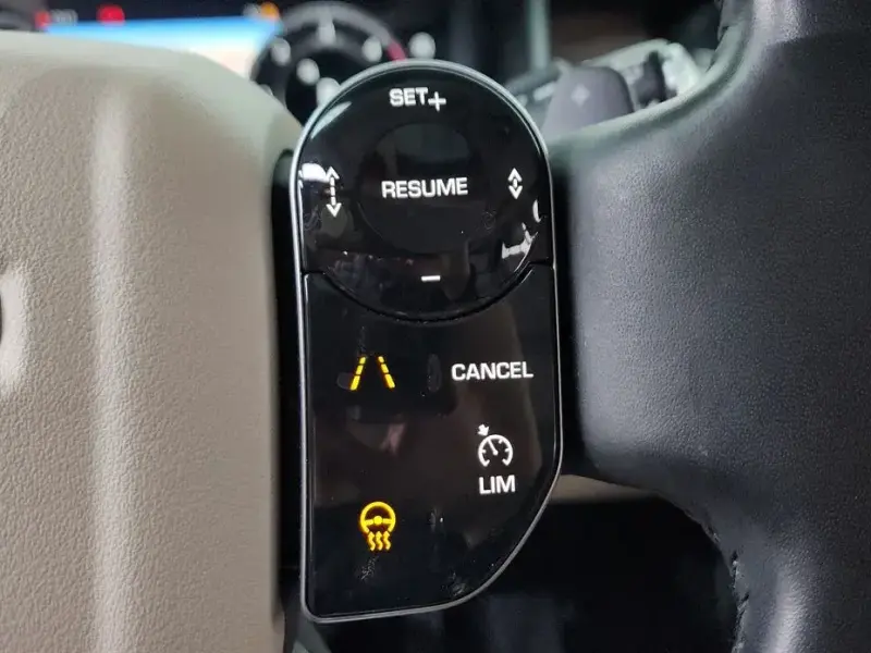 2019 Land Rover Discovery с пробегом 86 603 км