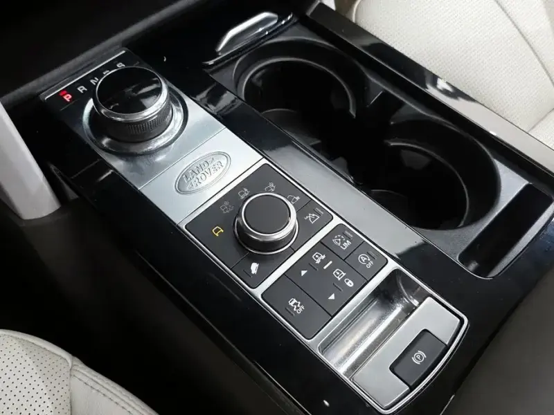 2017 Land Rover Discovery с пробегом 84 152 км