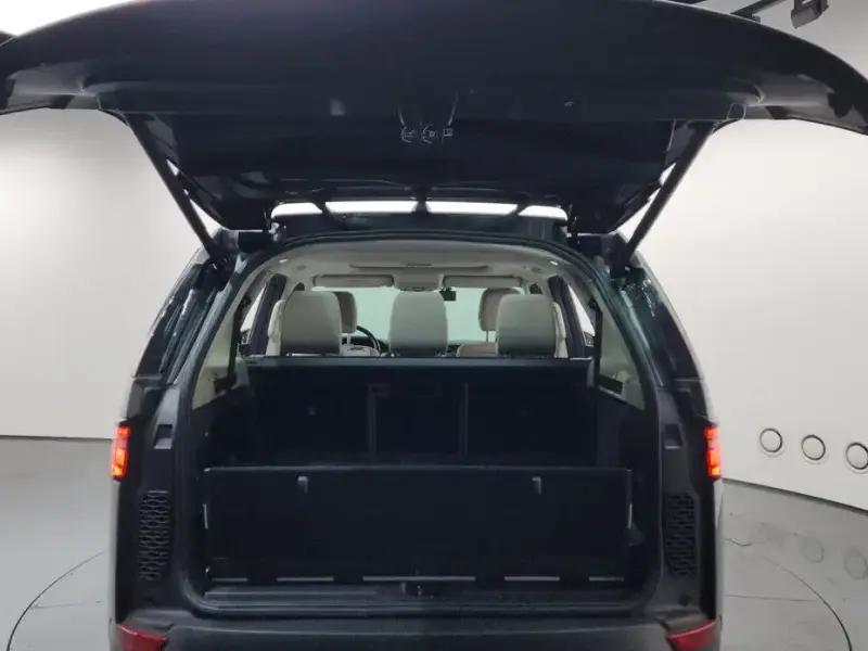 2019 Land Rover Discovery с пробегом 86 603 км