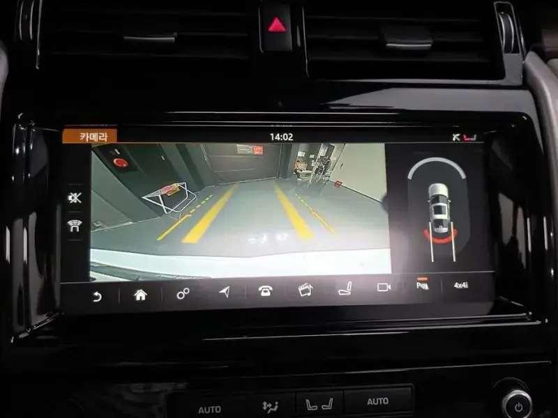 2017 Land Rover Discovery с пробегом 84 152 км