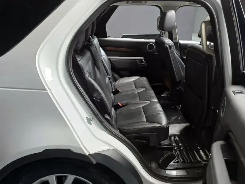 2017 Land Rover Discovery с пробегом 75 838 км