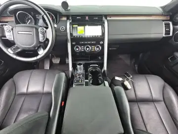 2017 Land Rover Discovery с пробегом 107 158 км