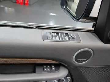 2017 Land Rover Discovery с пробегом 75 838 км
