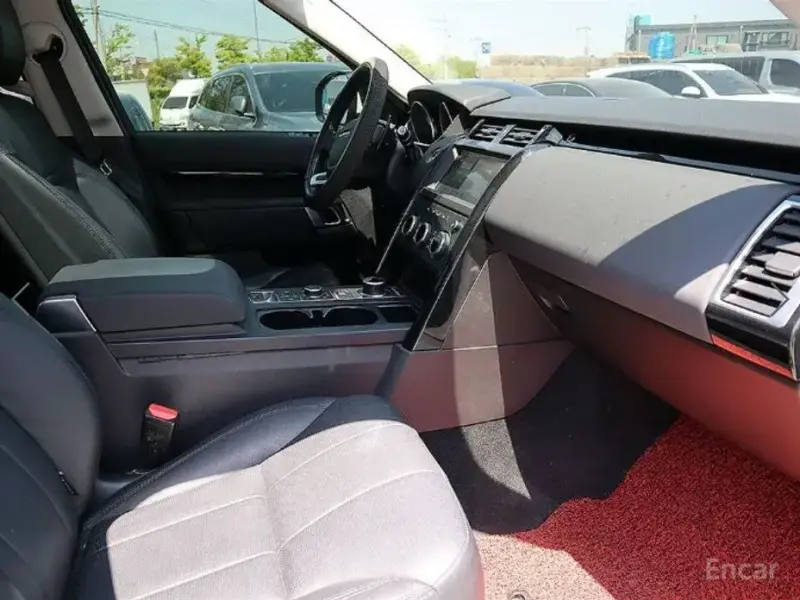 2019 Land Rover Discovery с пробегом 115 547 км