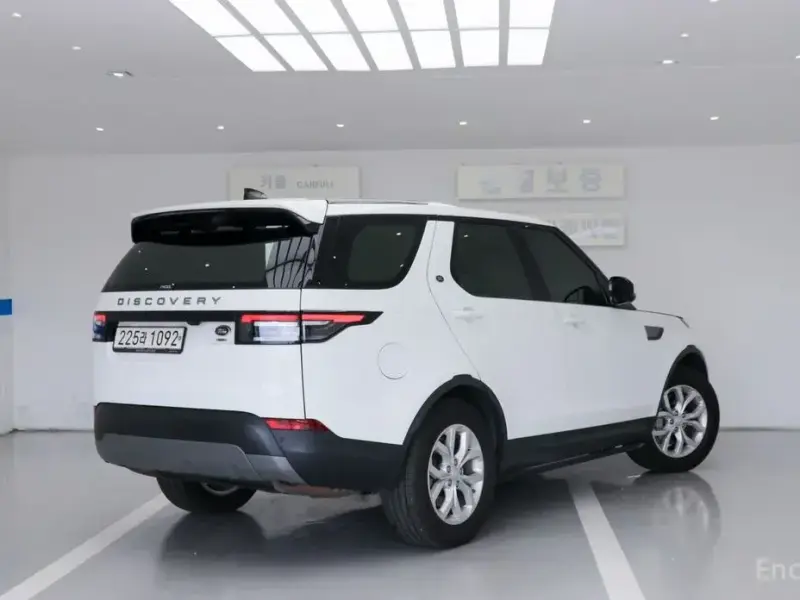 2019 Land Rover Discovery с пробегом 144 108 км