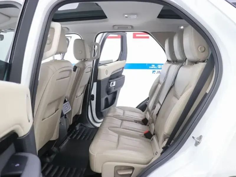 2019 Land Rover Discovery с пробегом 144 108 км