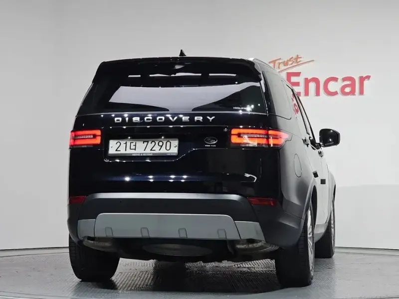 2017 Land Rover Discovery с пробегом 23 722 км