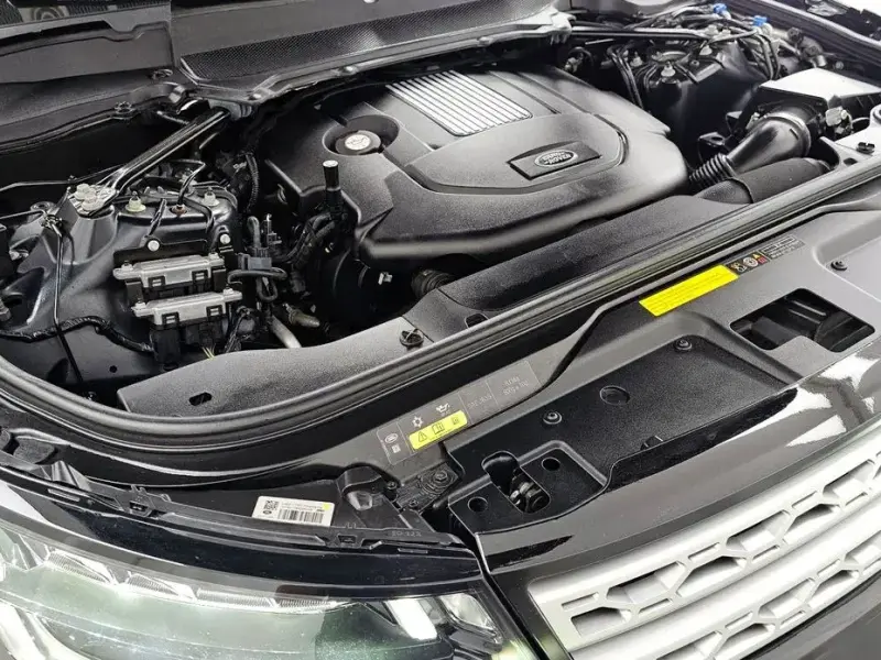 2017 Land Rover Discovery с пробегом 23 722 км