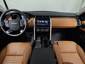 2017 Land Rover Discovery с пробегом 23 722 км