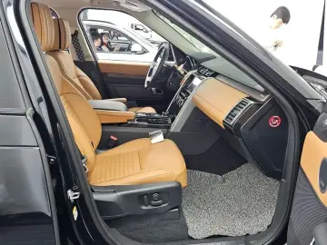 2017 Land Rover Discovery с пробегом 23 722 км