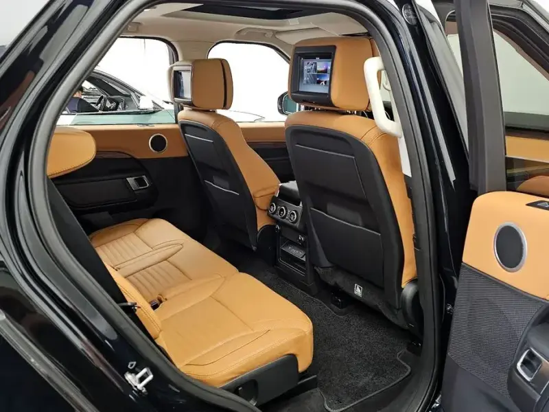 2017 Land Rover Discovery с пробегом 23 722 км