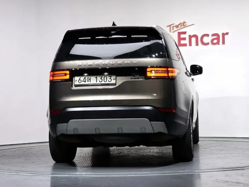 2017 Land Rover Discovery с пробегом 142 878 км
