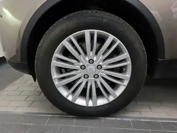 2017 Land Rover Discovery с пробегом 142 878 км