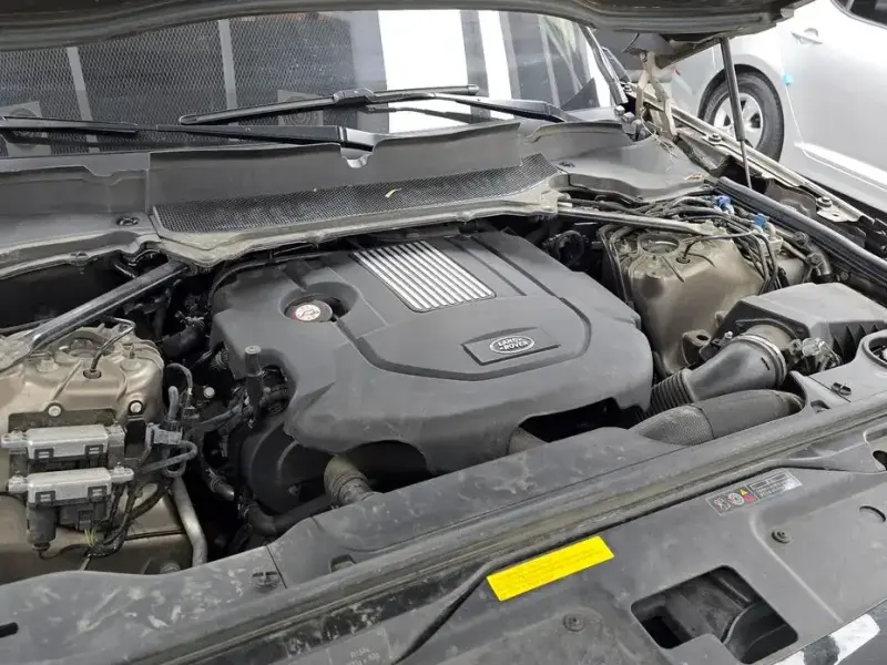 2017 Land Rover Discovery с пробегом 142 878 км