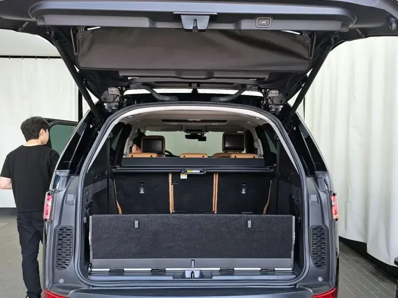 2017 Land Rover Discovery с пробегом 23 722 км